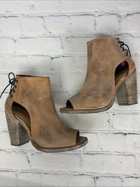 Bed Stu Angelique Peep Toe Tan Beige Leather Bootie Boots Size 7
